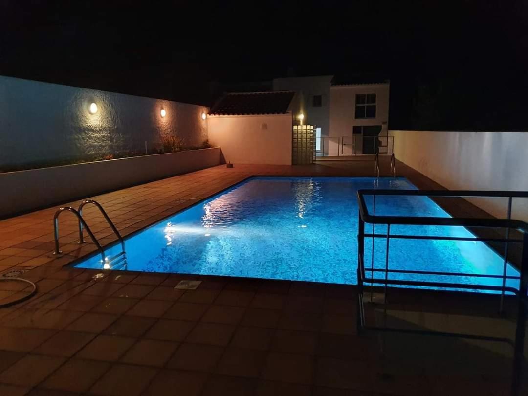 Вилла Casa Dos Amigos Понта-Делгада Экстерьер фото